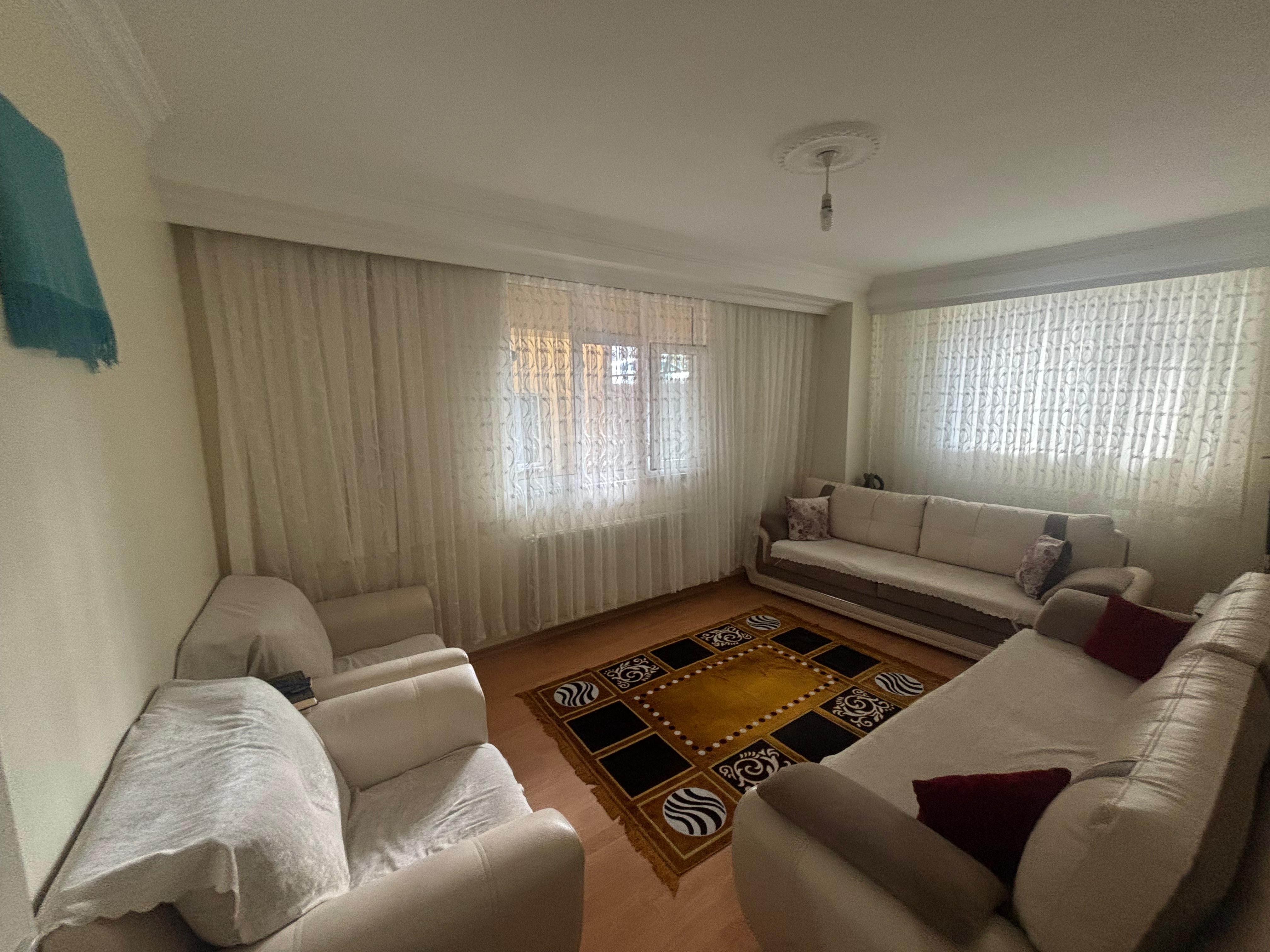 MABEL GAYRİMENKUL'DEN METRO'NUN DİBİNDE 105M2 FIRSAT DAİRE